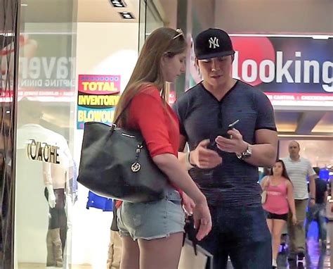 Premiere Uncensored Pickup Videos .